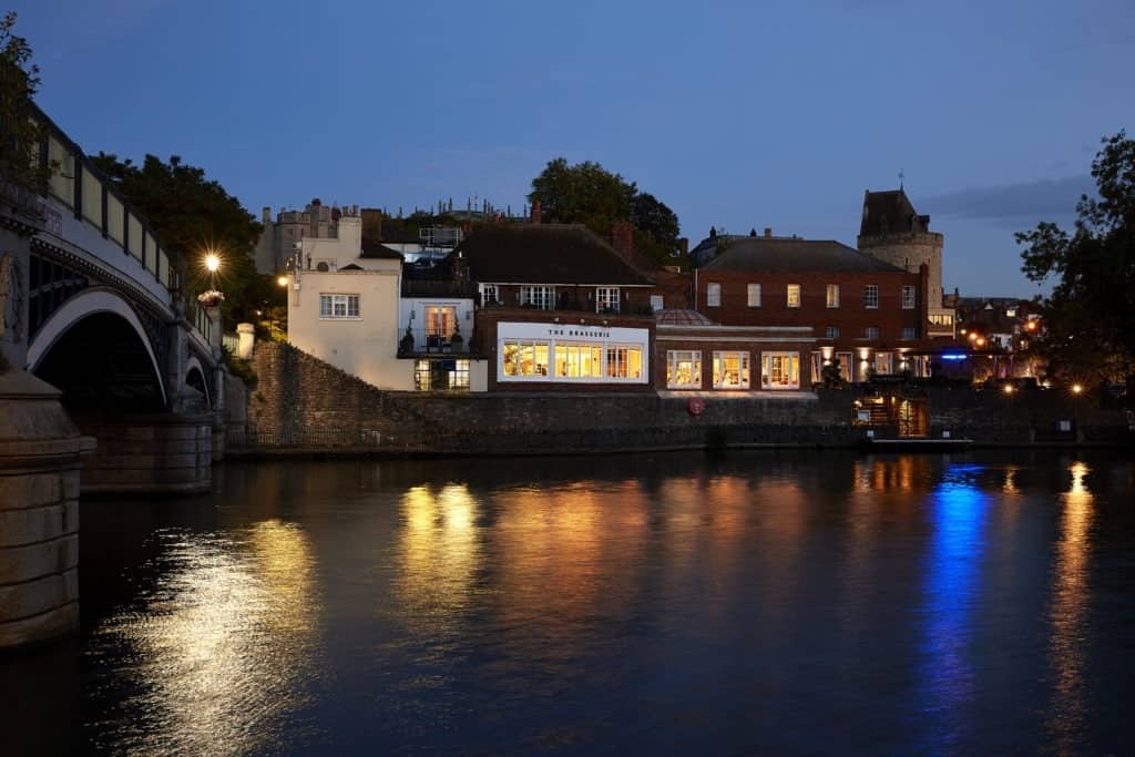 Sir Christopher Wren Hotel Windsor Exterior photo